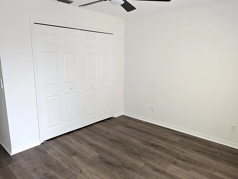 17556 Brentwood Ct — Photo 18