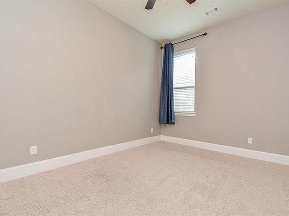 5th image of 2803 Auburn Glade Ct