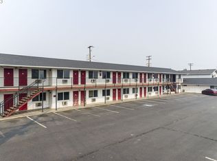 629 SW 5th St, Redmond, OR 97756