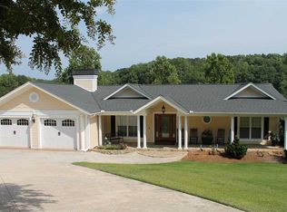 6 Bluebird Ct, Seneca, SC 29672