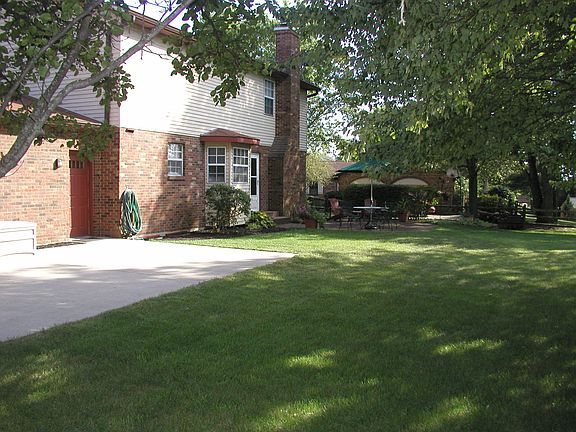 2nd image of 6087 Eddington Dr