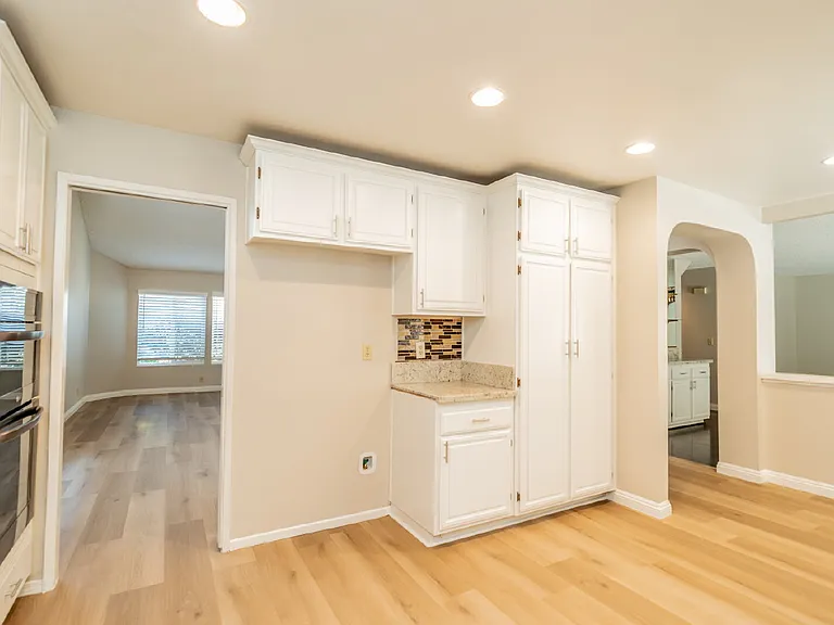 1229 Hibiscus St — Photo 15