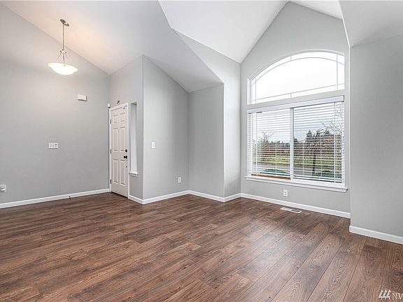 3rd image of 9059 Thea Rose Ave SE