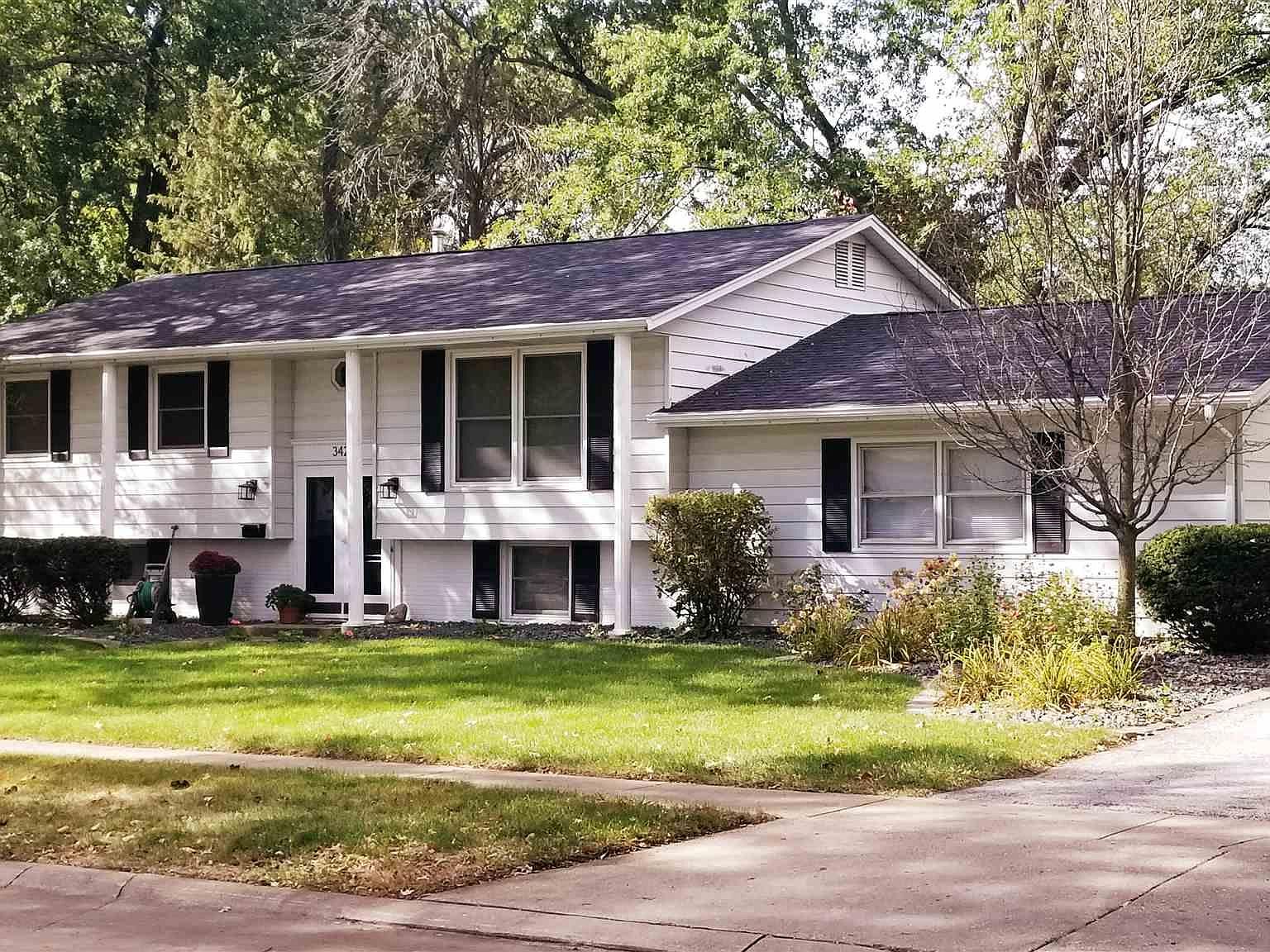 3424 Forest Rd, Davenport, IA 52807 Zillow