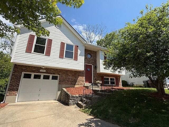 1st image of 2640 Ridgecrest Ln