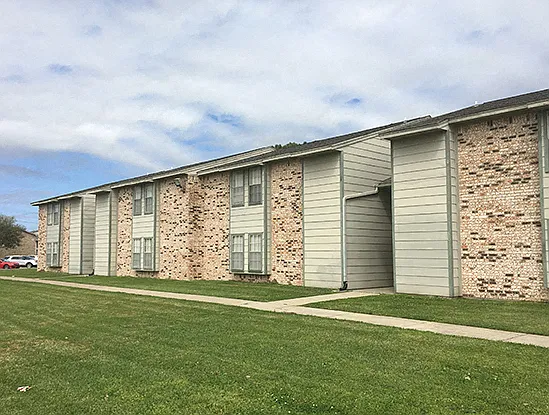 Bent Tree Apartments — Photo 2