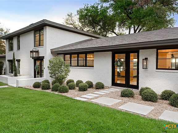 4th image of 115 Lakeview Dr