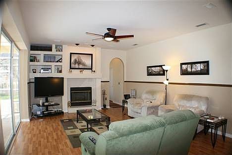 3rd image of 1158 Kings Way Ln
