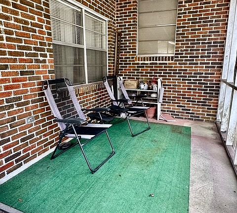 20th image of 505 E Hart Ave