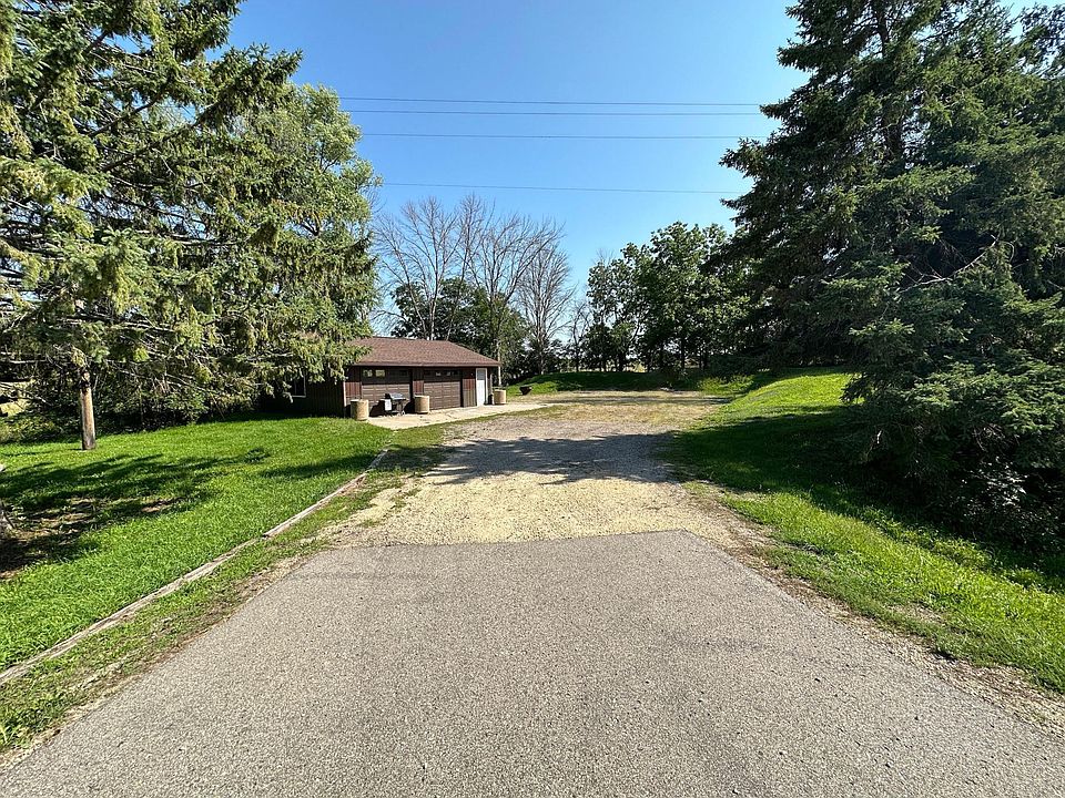 1st image of 67124 Highway 63