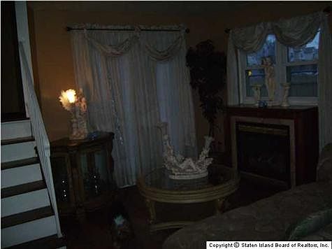 4th image of 20 Cannon Ave