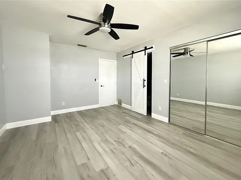 1231 Illinois Ave #1 — Photo 7
