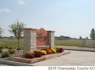 1604 Congressional Way, Champaign, IL