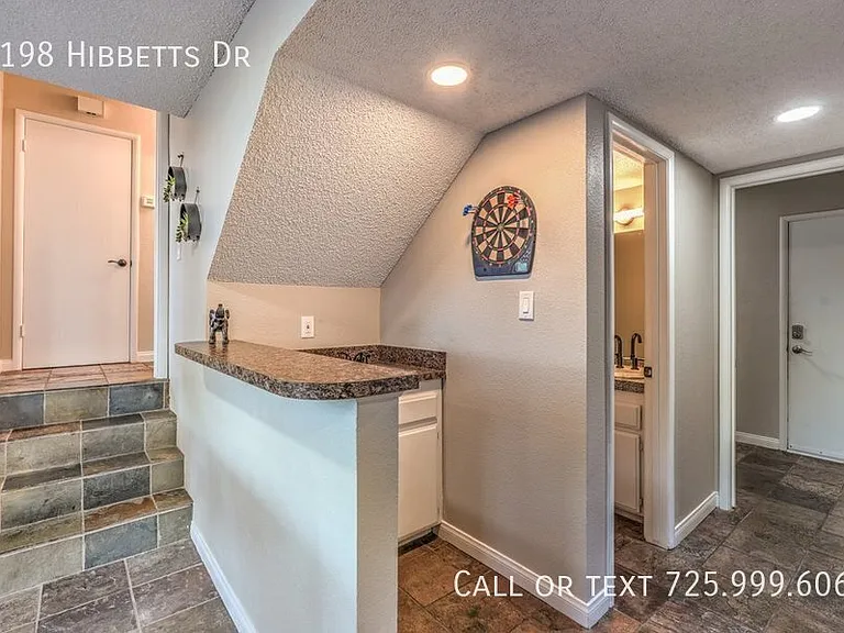 5198 Hibbetts Dr — Photo 20