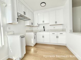 7310 S Hoover St #5, Los Angeles, CA 90044