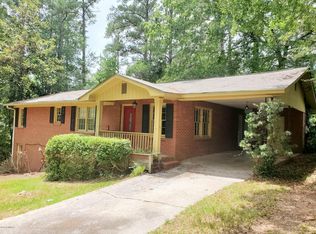 860 Matthews Dr, Macon, GA 31210