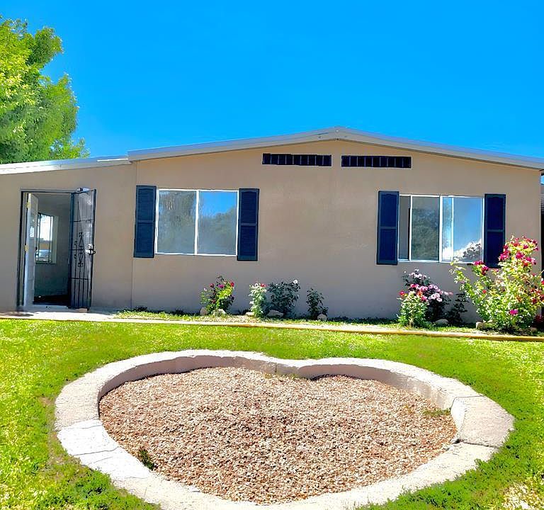 1st image of 2813/193 Applewood Dr