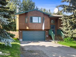 7030 Scalero Cir, Anchorage, AK 99507