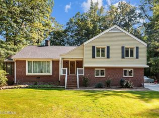 110 Windermere Ct, Greenville, NC 27858