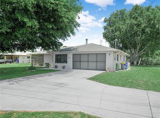 1711 Lake Clay Dr, Lake Placid, FL 33852