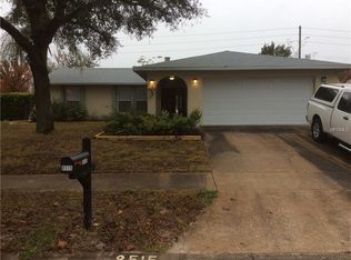 8515 Woodcrest Dr, Port Richey, FL 34668
