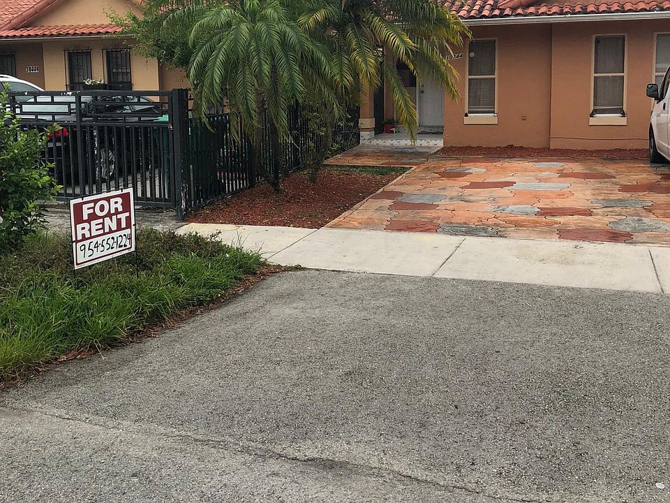1st image of 10344 NW 127th St