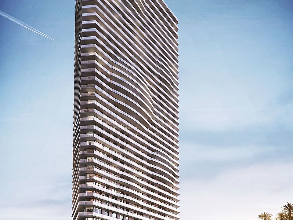 1st image of 600 NE 31st St #4201