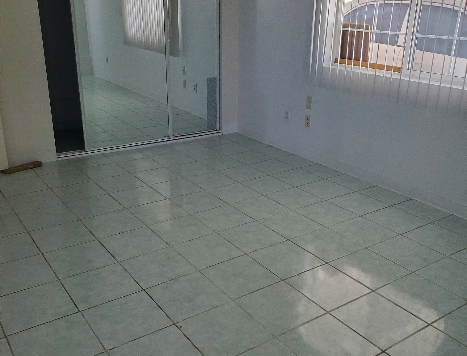 1 bed, 600 sqft, $1,800 — Photo 2