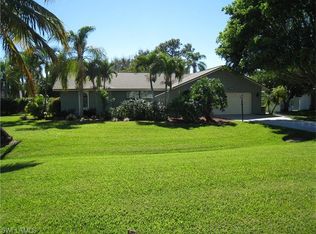 2163 Trailwinds Dr, Fort Myers, FL 33907
