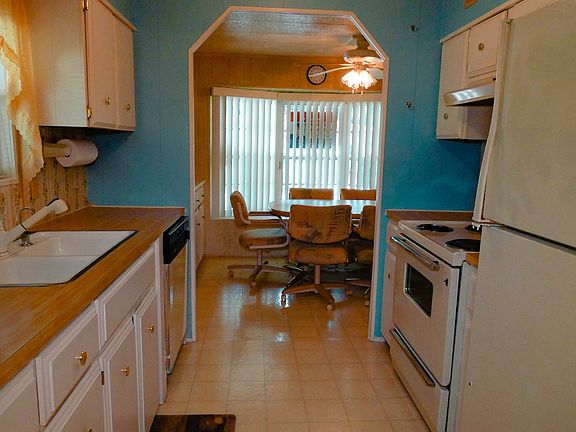 2nd image of 15666 49th St N #1075
