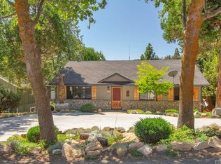352 Cedarbrook Dr, Lake Arrowhead, CA 92391