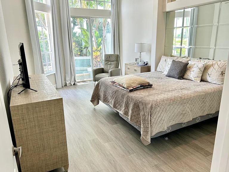 152 Coral Cay Dr — Photo 12