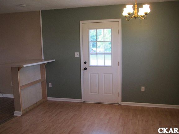 3rd image of 100 Durham St