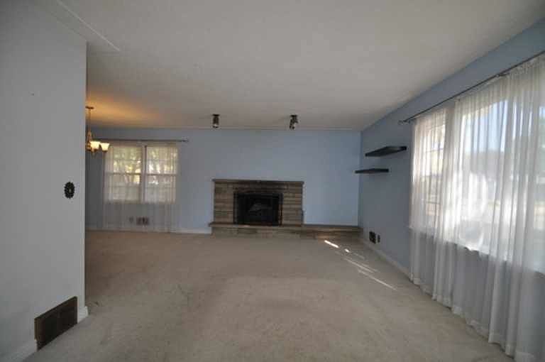 1st image of 7817 Tessman Dr N