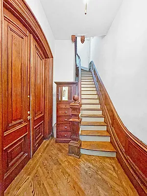 Rented by Douglas Elliman | media 28