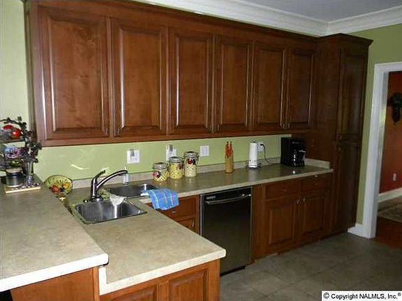 5th image of 105 Coosa Rd