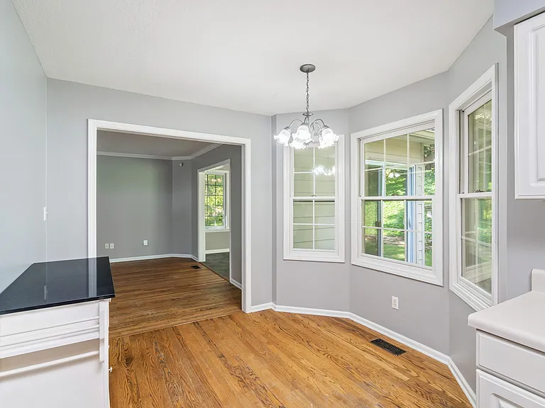 2761 Dee Peppers Dr — Photo 5