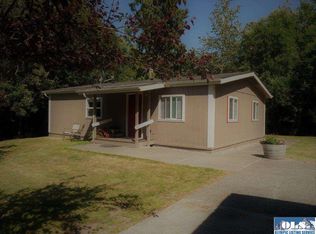 717 Lake Farm Rd, Port Angeles, WA 98362