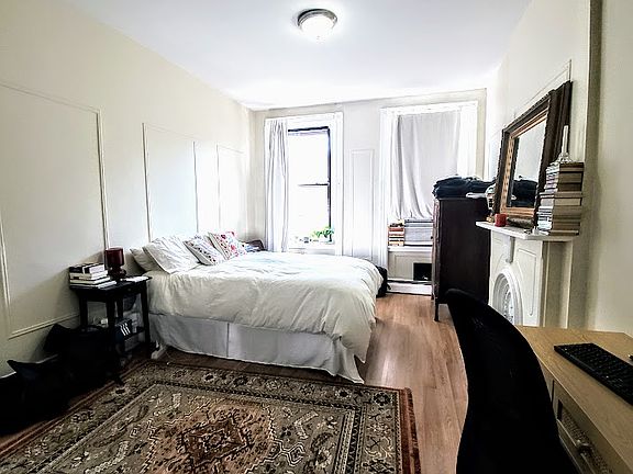 4th image of 328 5th St #2L