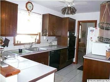 2nd image of 258 W Prospect Ave