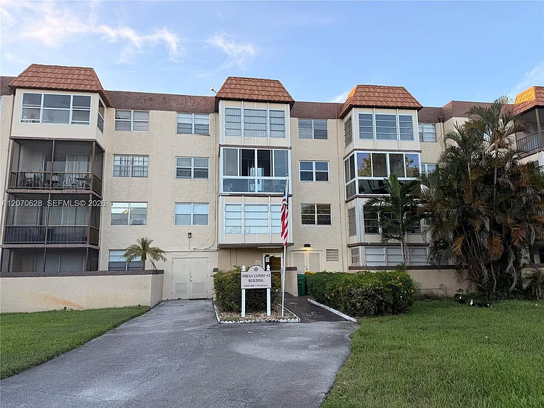 7000 NW 17th St #320 — Photo 17