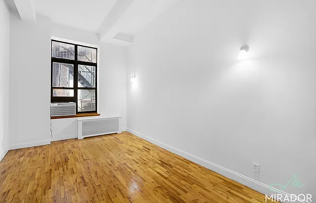 Rented by Mirador Real Estate | media 4