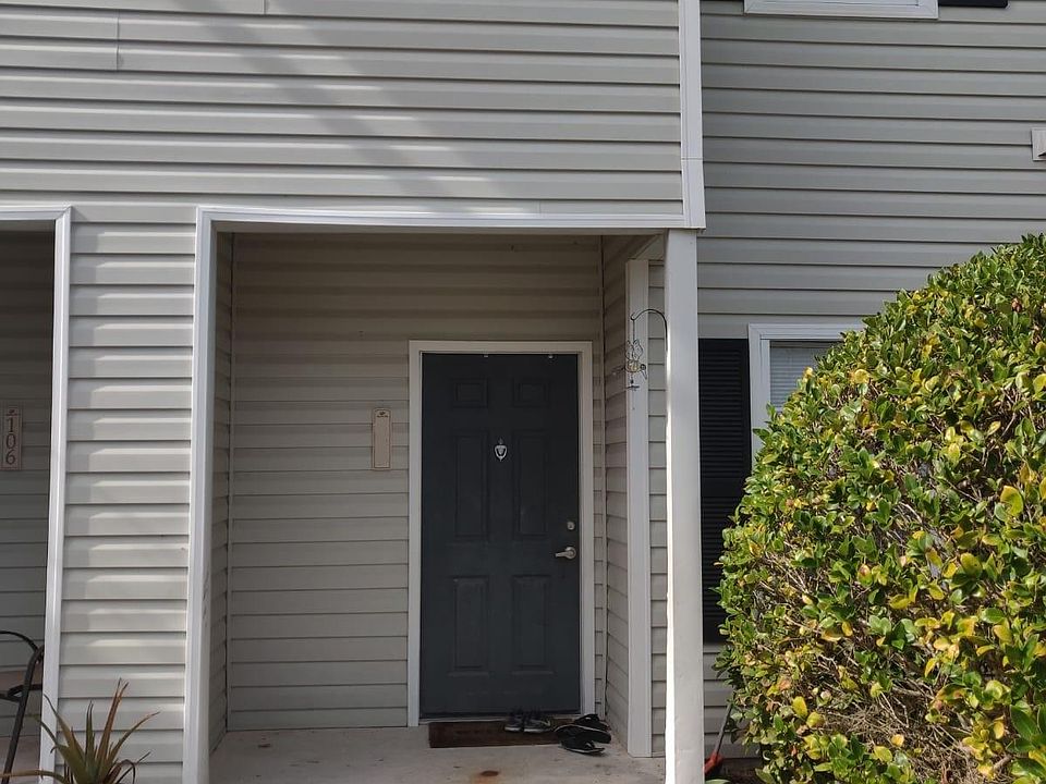 2nd image of 4352 NW 49th St #1507