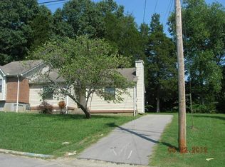 5167 Hunters Point Ln, Hermitage, TN 37076