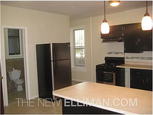 Rented by Douglas Elliman | media 45