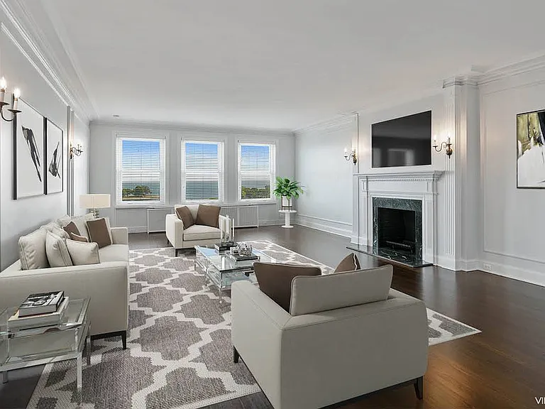 3240 North Lake Shore Drive — Photo 6