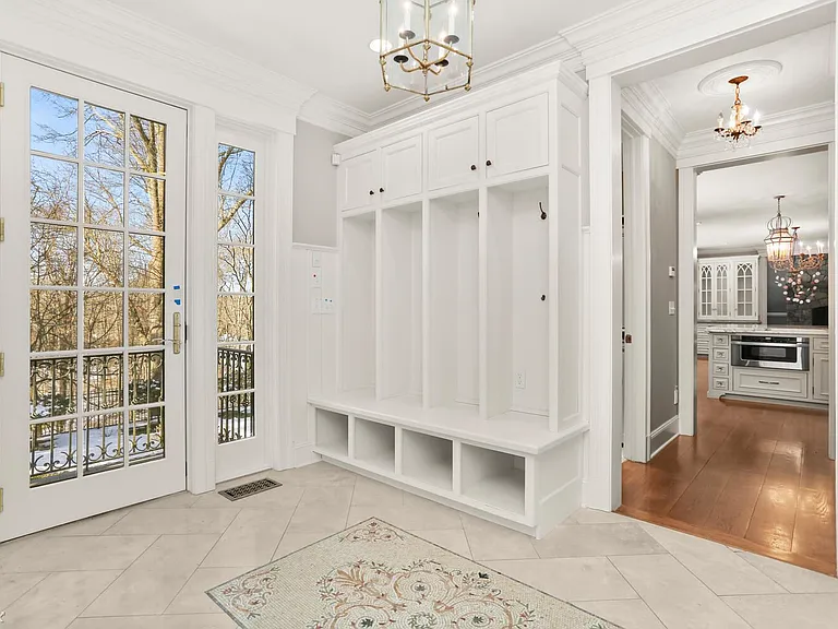 386 Westover - Mudroom