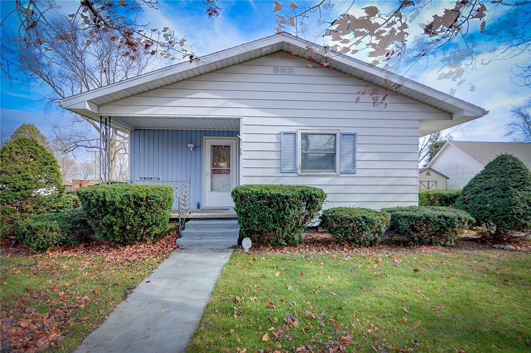 206 S Monroe St, Cerro Gordo, IL 61818 Zillow
