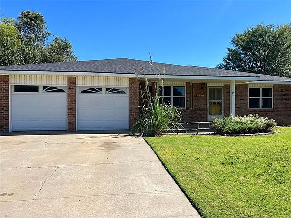 2nd image of 6080 Sunset Dr