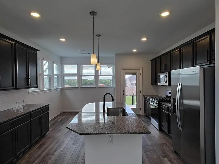 216 Turnbuckle Bnd — Photo 20